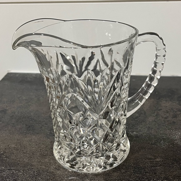 Vintage clear glass small pitcher pressed pineapple diamond design 5” tall - Picture 4 of 7